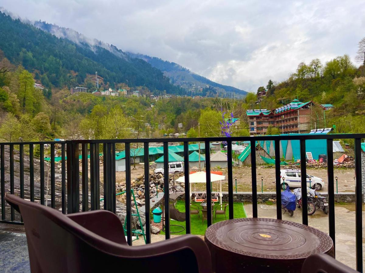 Hotel Beas River Retreat - A Riverside Hotel With Balcony Manāli Exteriér fotografie