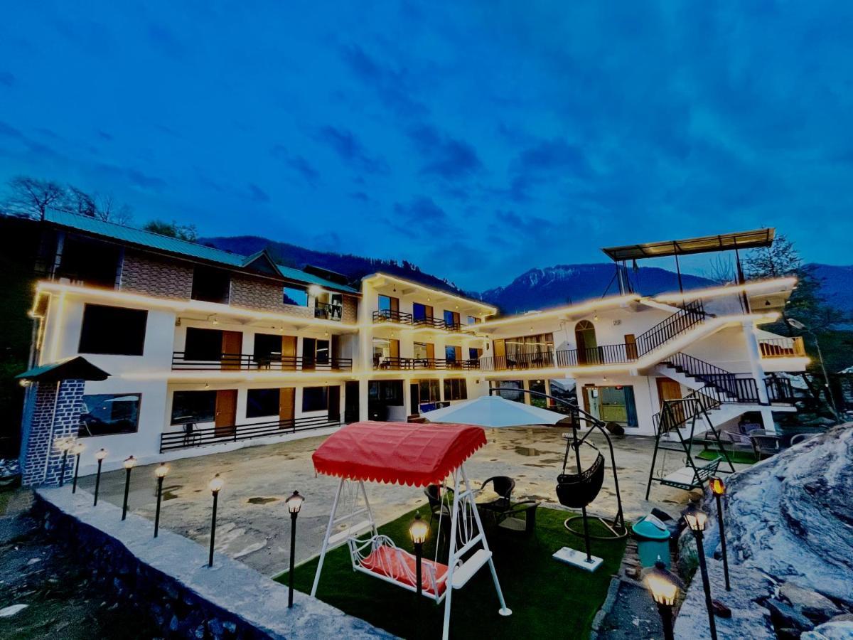 Hotel Beas River Retreat - A Riverside Hotel With Balcony Manāli Exteriér fotografie